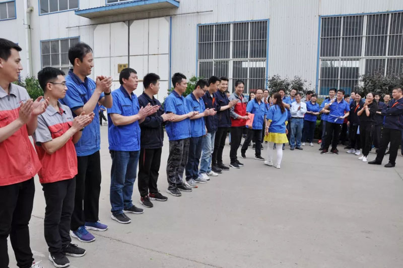 信川機(jī)械第三屆職工趣味運(yùn)動(dòng)會(huì)|Come on，燃燒你的卡路里！